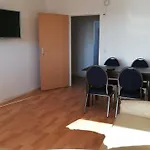 Helle Monteurwohnung in Leipzig Grünau