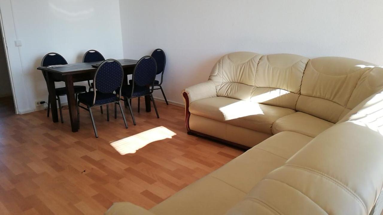 Helle Monteurwohnung In Grünau Apartment Leipzig